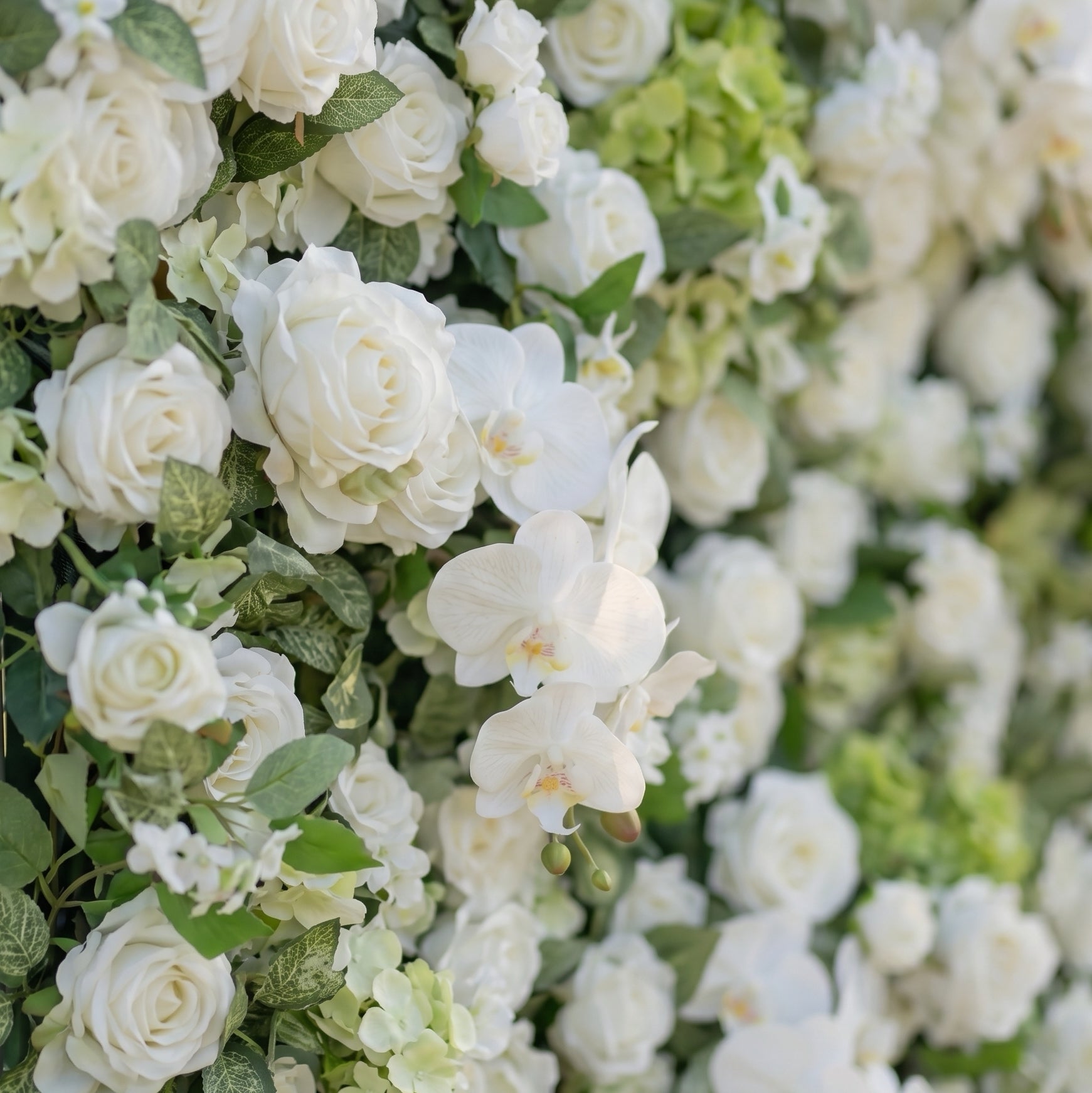 Dora 3D White Flower Wall Fabric Artificial Zip Up Curtain Flower Wall For Wedding and Events Decoration