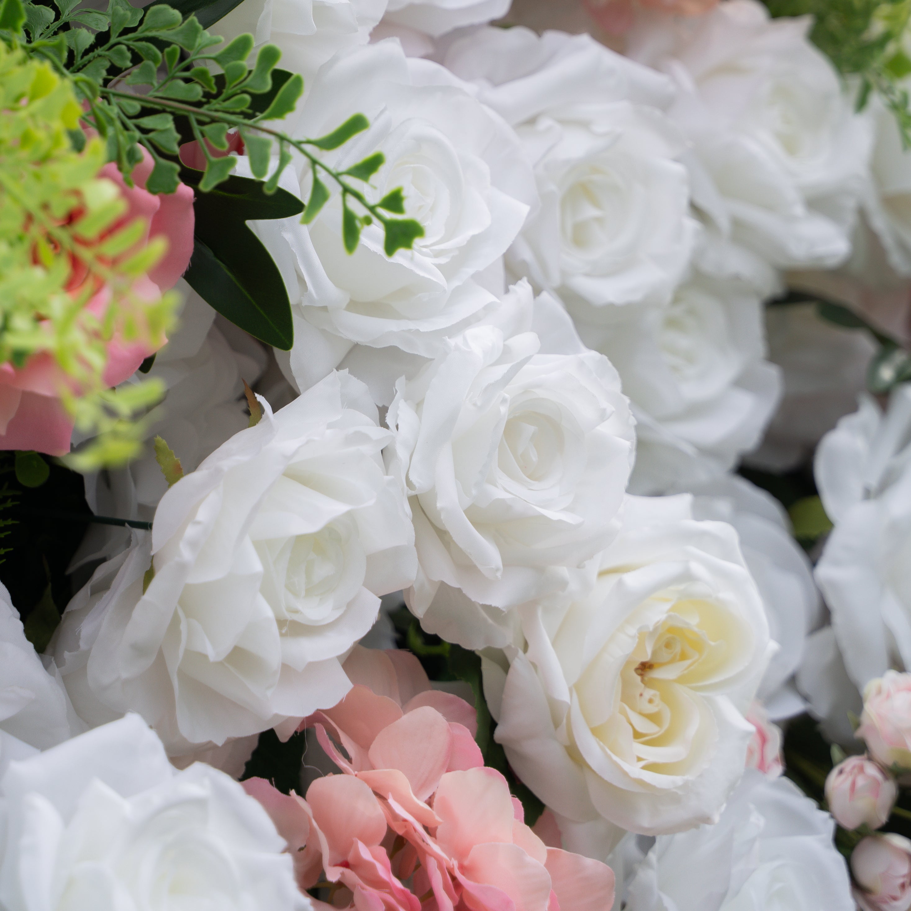 Grant 5D Luxury Fabric Artificial Zip Up Curtain Flower Wall For Event