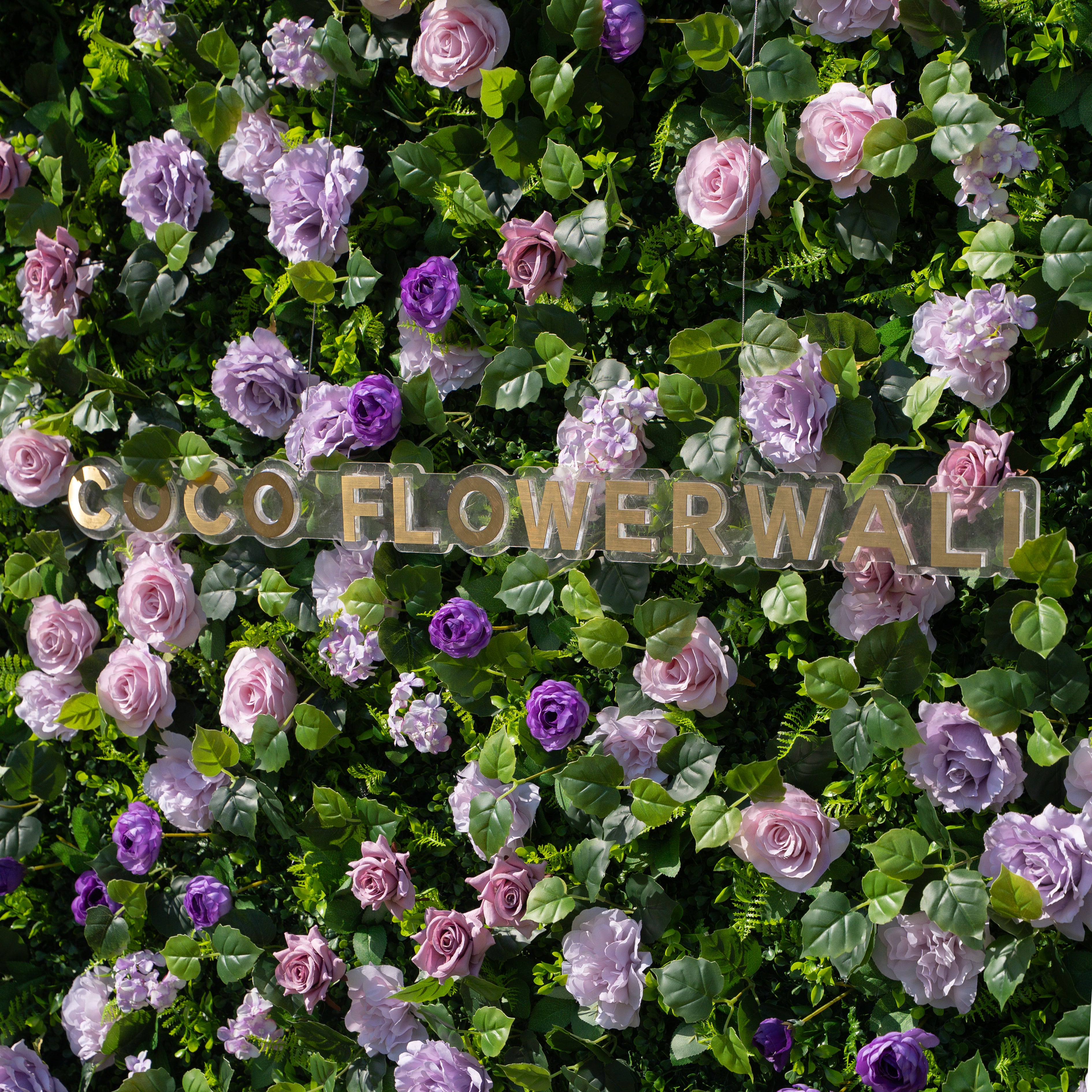 Linden 2D Artificial Flower Wall – Easy Zip-Up Installation, Perfect for Christmas & New Year Events!
