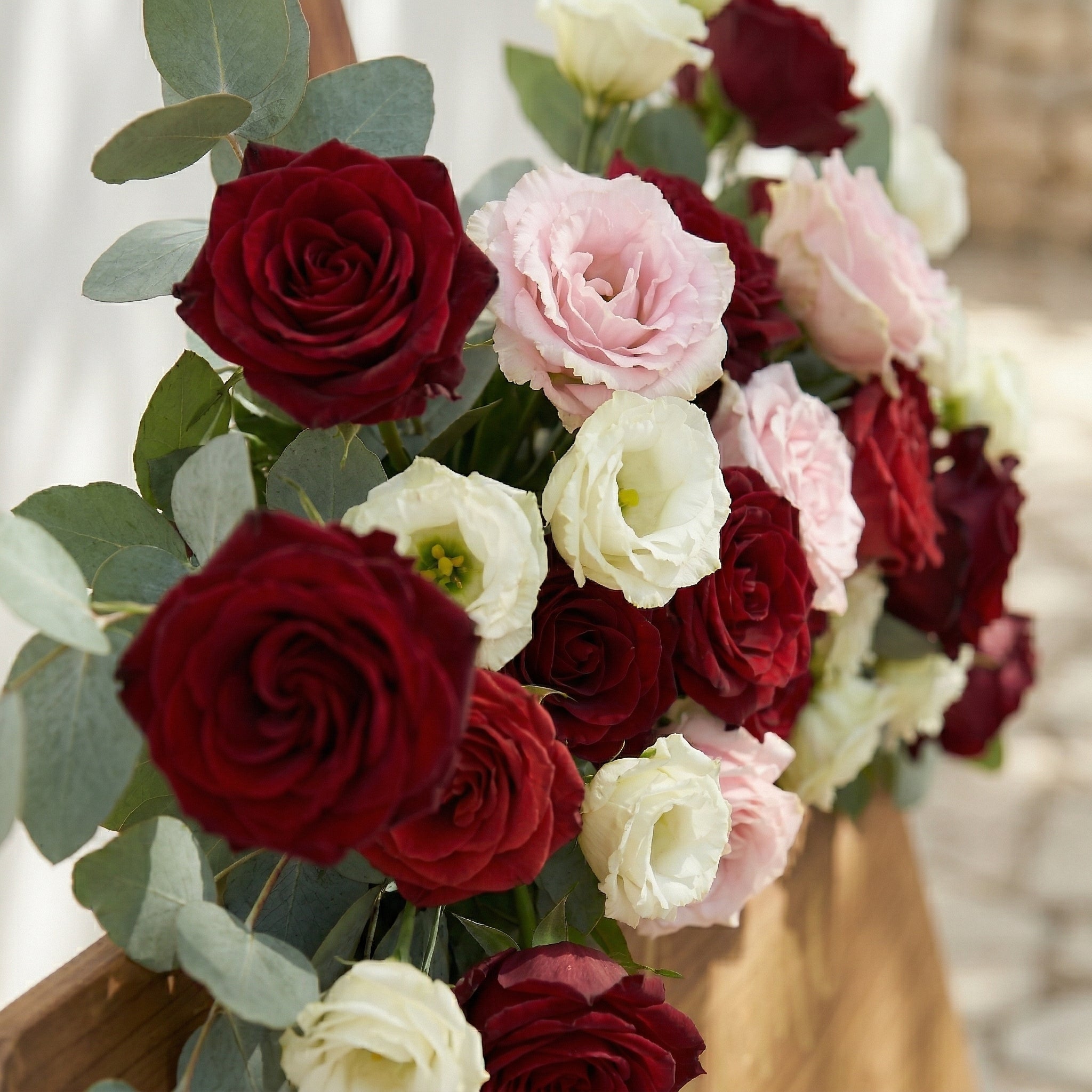 Red Pink White Rose &amp; Greenery Welcome Sign Flowers Wedding Entryway Decor Props