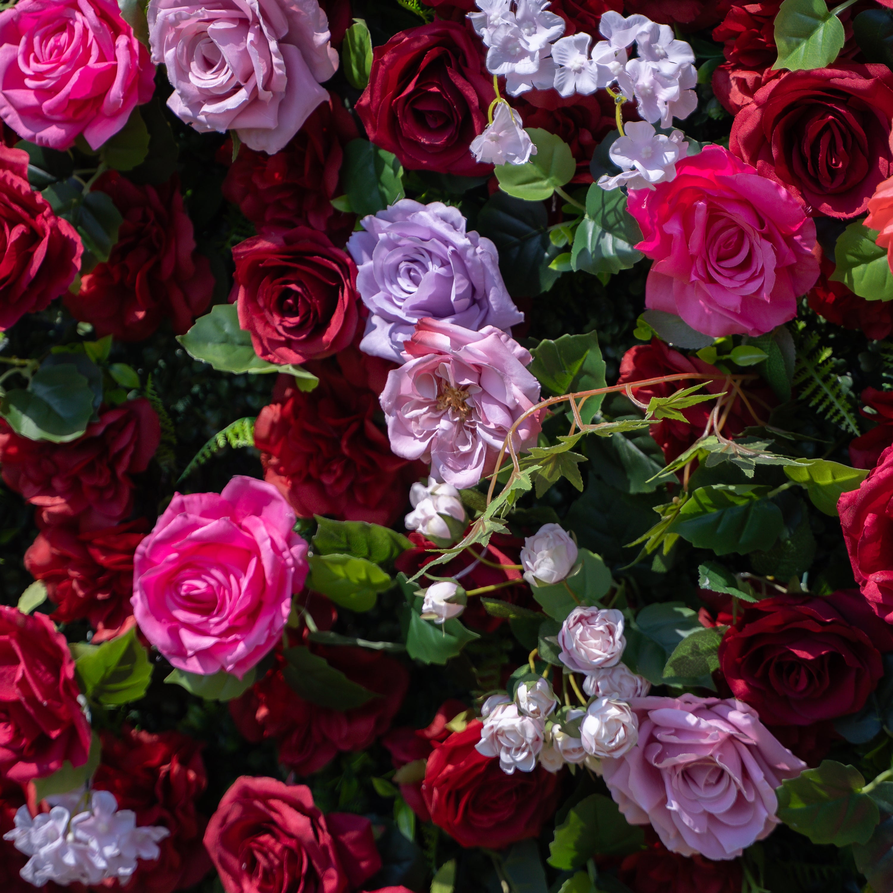 Amara 3D Rose Flower Wall Fabric Artificial Zip Up Curtain Flower Wall For Wedding and Events Decoration