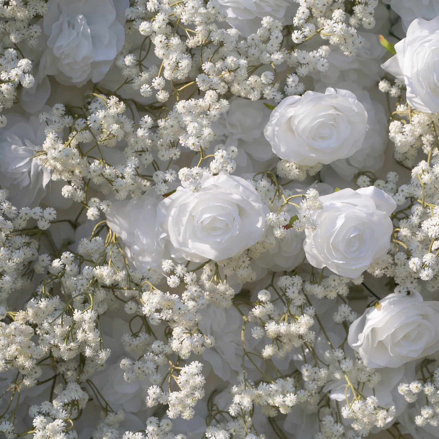 Shimmer 3D Floral Wall – White Roses &amp; Baby’s Breath, Perfect for Proposals &amp; Weddings