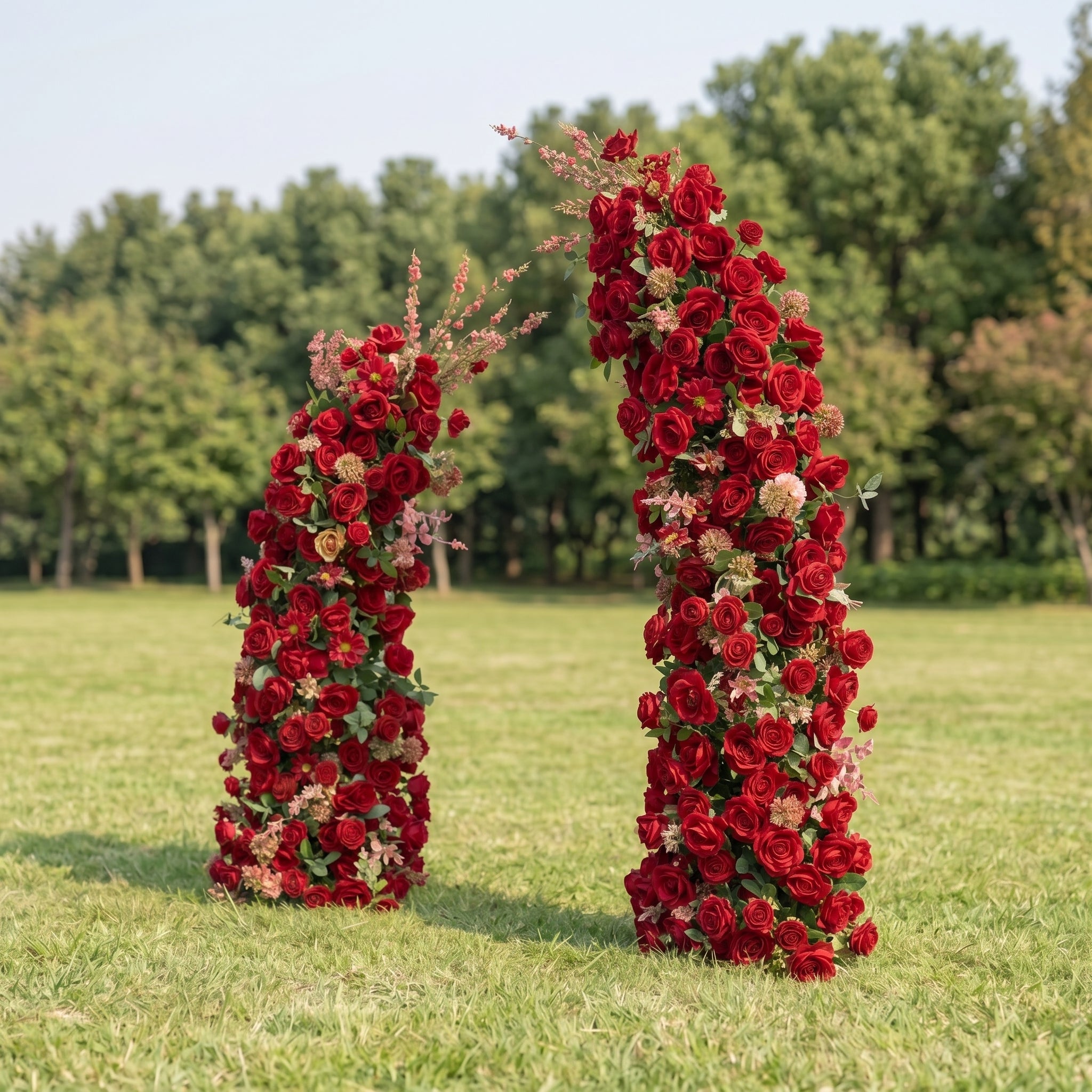 Delphinen Red Luxury Horn Shaped Flower Arch with Frame for Wedding Party Event Backdrop Decoration