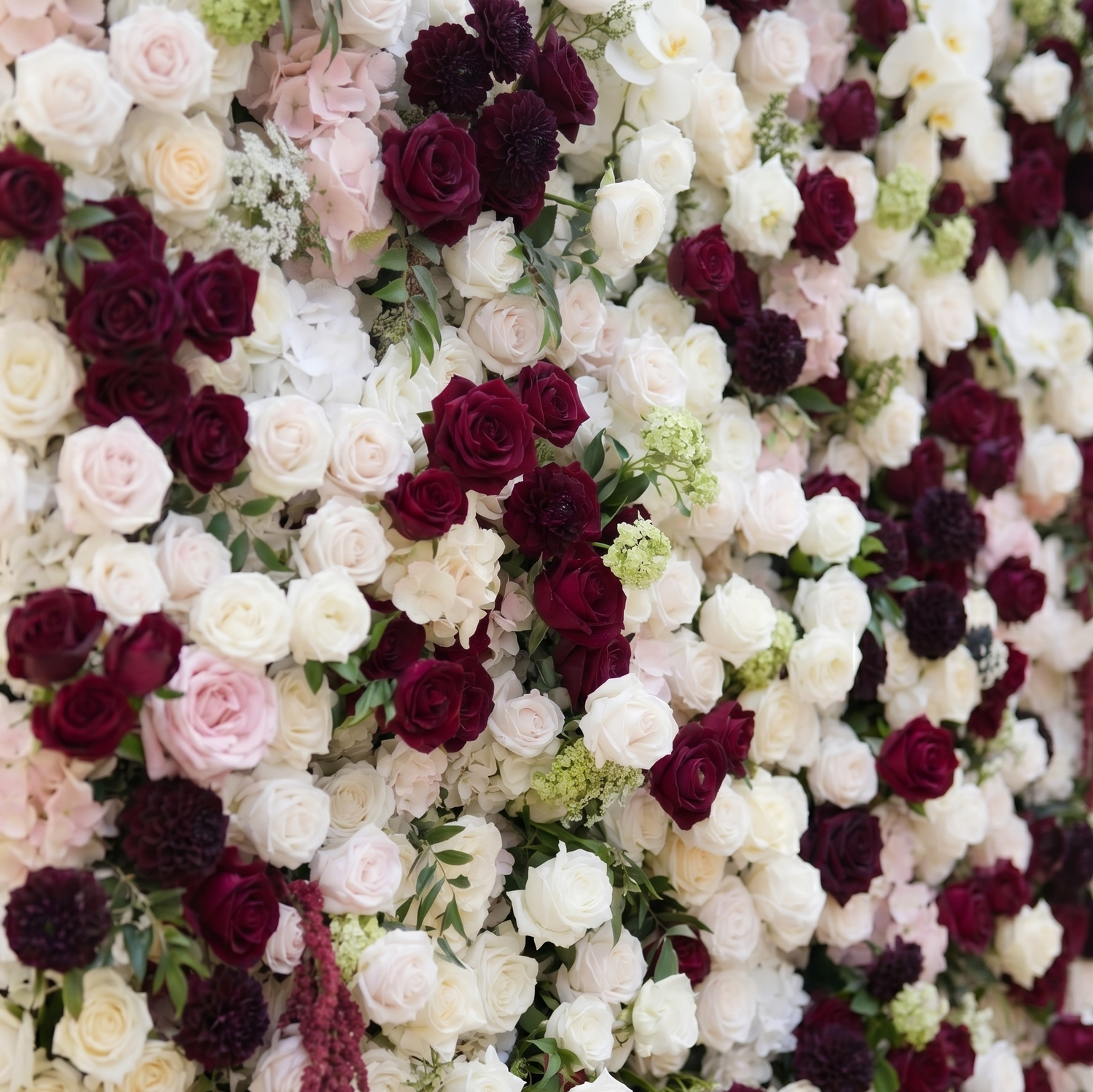 Flux Luxury 5D Burgundy Red &amp; Ivory White Silk Floral Wall Roll-Up Fabric Backdrop for Grand Weddings