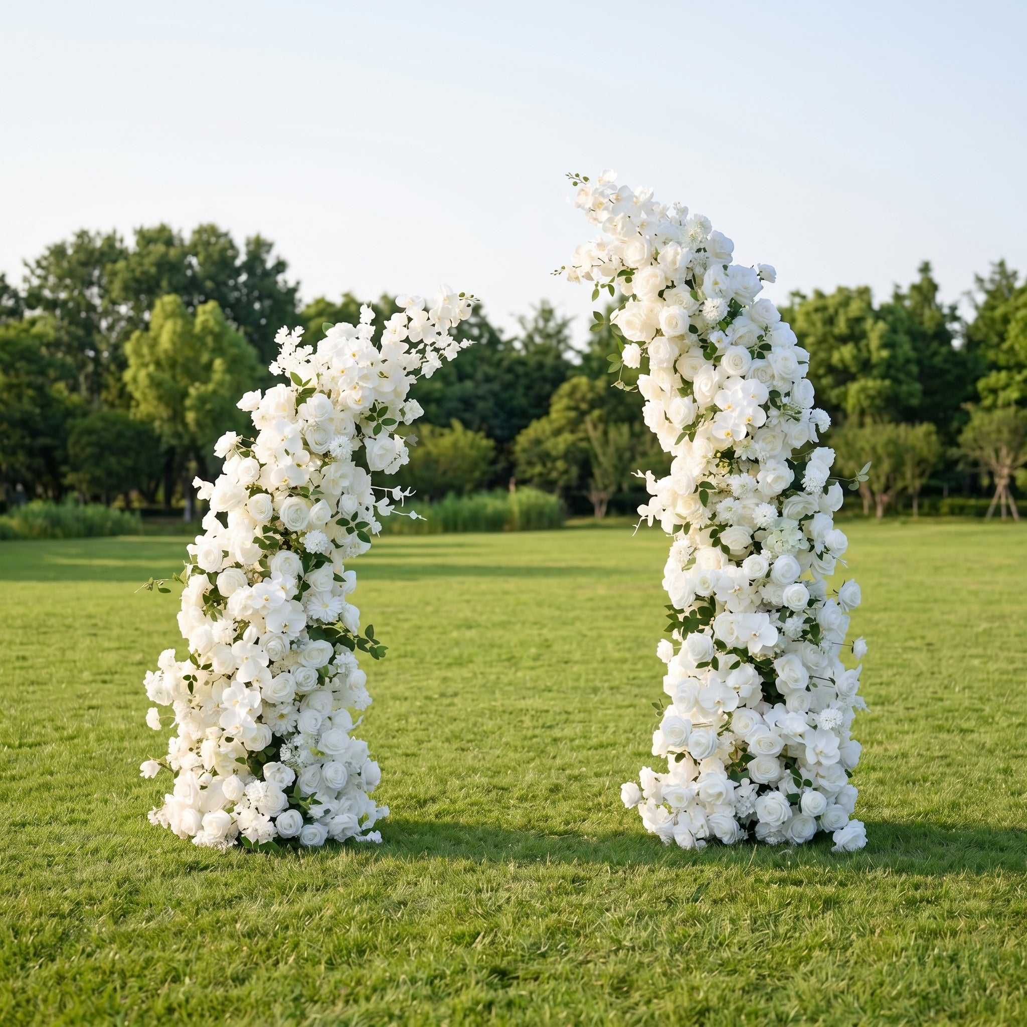Seraphina White Luxury Horn Shaped Flower Arch with Frame for Wedding Party Event Backdrop Decoration